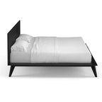 Cama King Size con plataforma y cabecero de madera